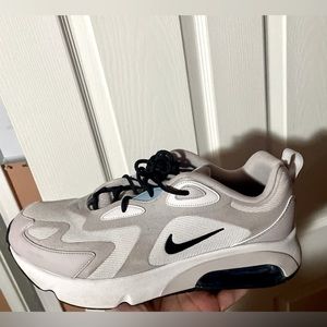 Nike air max 200